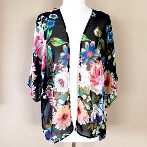 Bobeau floral short sleeve sheer kimono Sz S